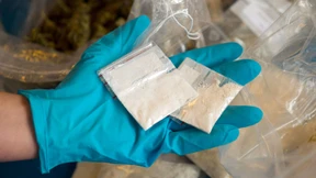 Putzfrau findet ein Kilogramm Crystal Meth in Hotelzimmer