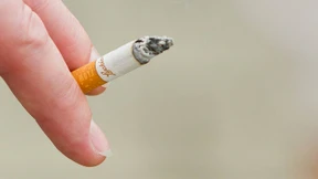 Wer mit dem Rauchen aufhört, bekommt mehr Urlaub