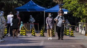 Zaghafte Lockerungen in der Millionenmetropole