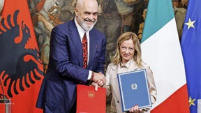 Hohe Hürden für Italiens Abschiebezentrum in Albanien