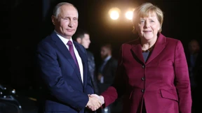 Trotz Ukraine-Konflikt reist Merkel zu Putin nach Russland