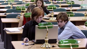 Arm ein Land, das keine Helden mehr hat 