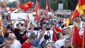Tausende protestieren gegen Zugeständnisse an Bulgarien