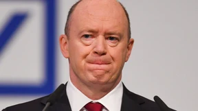 Deutsche-Bank-Chef Cryan mahnt zur Ruhe