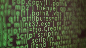 Die Tür eintreten und sie offenstehen lassen