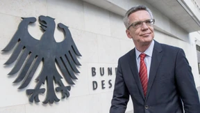 De Mazière plant Schnellverfahren an den Landgrenzen