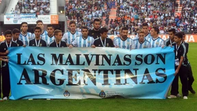 Ein Serbe pfeift Deutschland