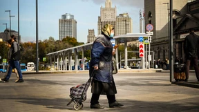 Russland stirbt, schweigt und straft