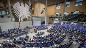 Bundestag debattiert über Ukrainekrieg und deutsche Waffenlieferungen