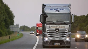 Lastwagenhersteller schlagen bei CO2-Plänen Alarm 