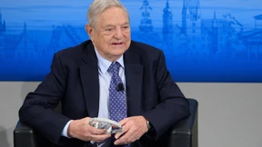 Spekulant Soros „wettet“ 500 Millionen Dollar auf Flüchtlinge