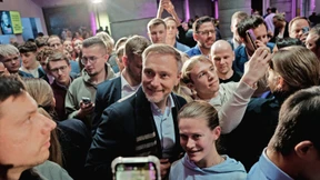 „Hat jemand eine Torte mit?“