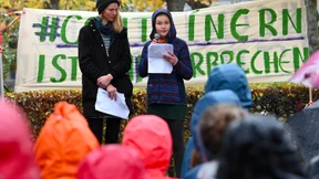 Das Eigentum hochhalten