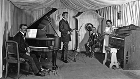 Seit 101 Jahren auf Sendung