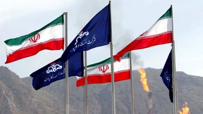 Macht Trump das Benzin teuer?