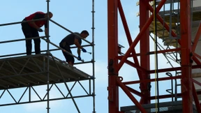 Milder Winter lässt Arbeitslosigkeit sinken