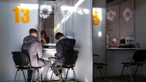 Kontaktbeschränkungen greifen in mehr Bundesländern