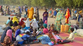 30.000 Menschen fliehen nach Tschad