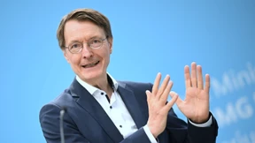 Lauterbach lehnt Strafgebühr in Kinder-Notfallversorgung ab