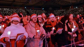 Weihnachtslieder im Fußballstadion