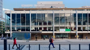 Opernintendant sieht „das ganze System gefährdet“