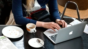 Verbraucher haften nicht bei Sicherheitslücken im W-Lan 