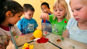 Schwesig ruft zu Einigung im Kita-Streit auf