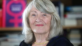 Schwarzer verteidigt Offenen Brief an Scholz