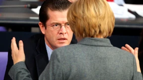 Merkel empfing Guttenberg im Kanzleramt