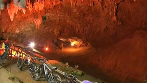 Hoffnungsschimmer bei Höhlensuche