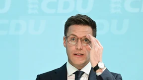 Das Fieberthermometer löst die Brandmauer ab