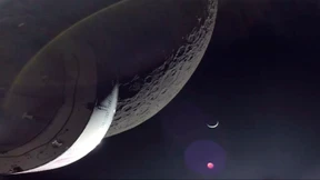 Raumkapsel Orion nähert sich dem Mond