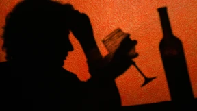 Deutsche trinken unverändert viel