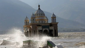 Satellitenbilder zeigen Verschwinden von Häusern bei Erdbeben