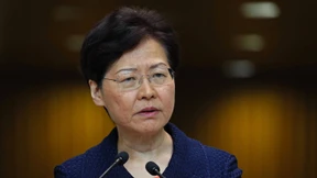Regierung in Hongkong fordert Dialog