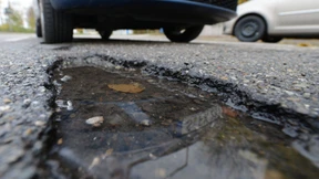 Bouffier dämpft Geldhoffnungen der Kommunen