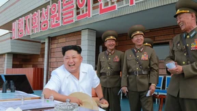 Kim hat an der Uhr gedreht