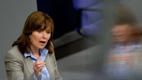 Bundestagsabgeordnete hat ihren Lebenslauf gefälscht