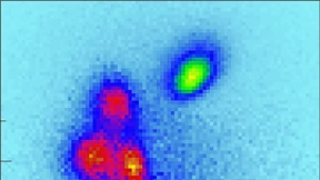 Schnappschuss von einem explodierenden Molekül