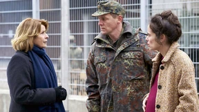 Allein unter Schlangen