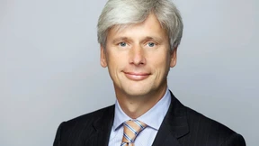 Rhön AG: Weitere Sparrunde an Uni-Klinik und Zuschüsse