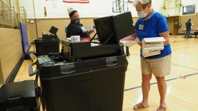 Obama wirft Trump bewusste Schwächung der Post vor