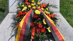 Drei Farben: falsch