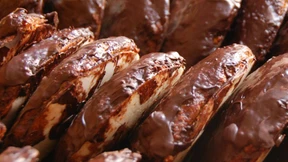 Wilde Aromen von Nelke, Muskat und Zimt