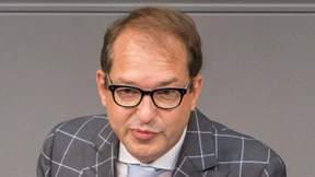 „Brüssel irrt, die Maut kommt, Gerechtigkeit siegt“