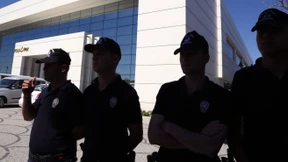 Haftbefehle gegen ausländische Journalisten