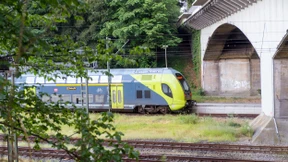 Familie vergisst zehnjährigen Sohn im Zug