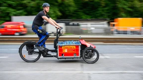 Wenn das Waschbecken per Lastenrad kommt