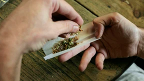 Frankfurts Schüler greifen wieder häufiger zum Joint