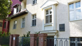 Kann man Achtjährigen den Holocaust zumuten?